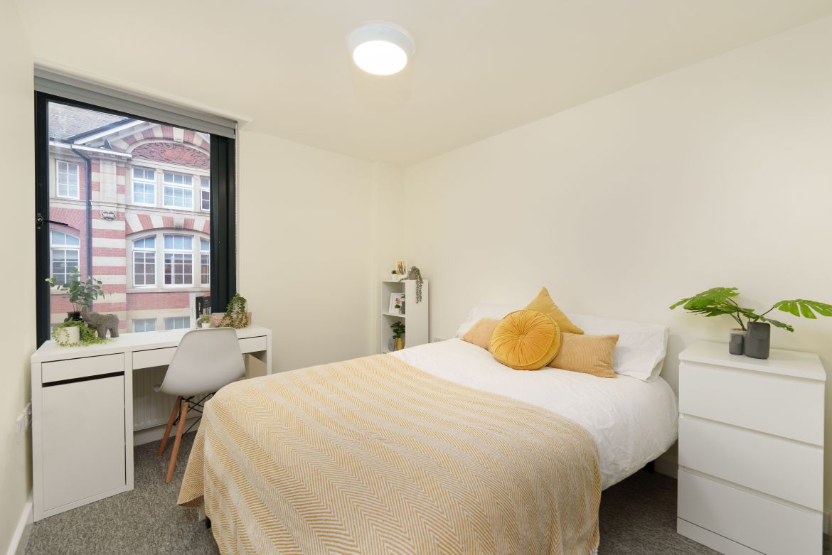 Apt 6 Anglo Works Image 18